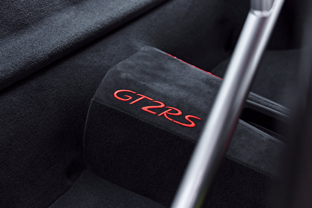 Used 2019 Porsche 911 GT2 RS RWD image 65