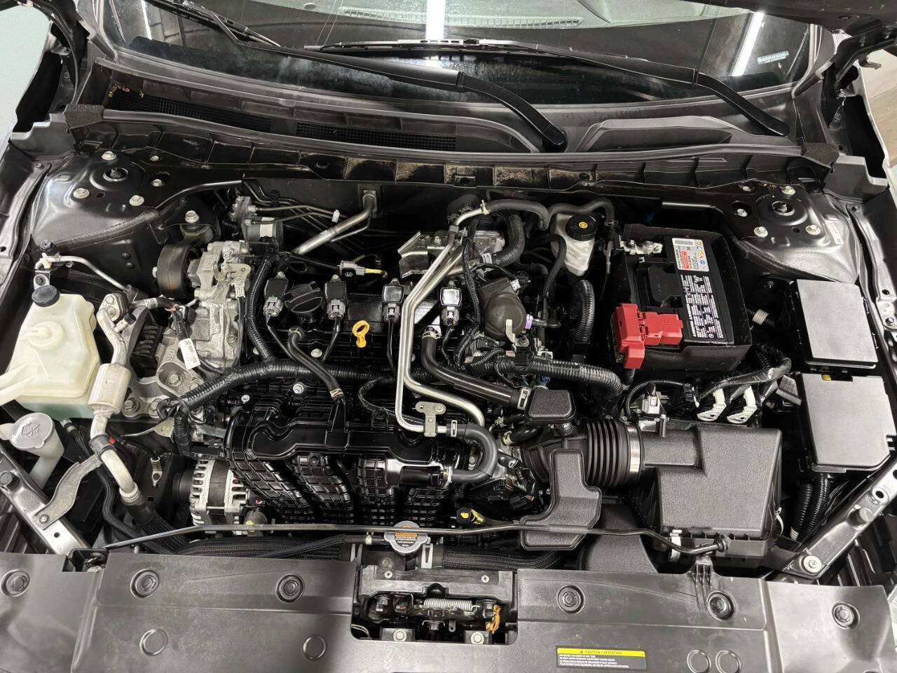 Used 2023 Nissan Altima 2.5 SR AWD/4WD image 11