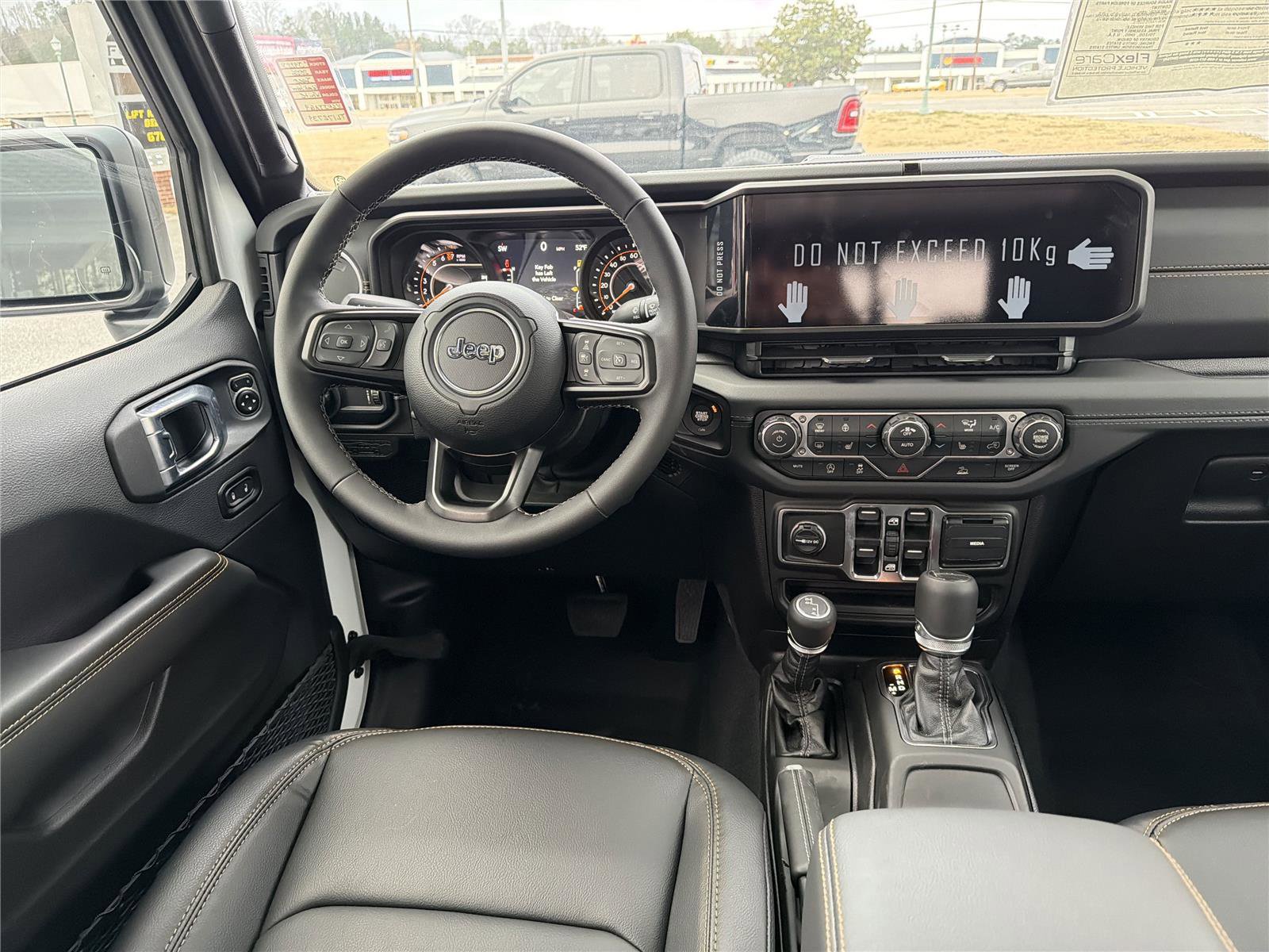 New 2026 Jeep Gladiator Sahara image 23