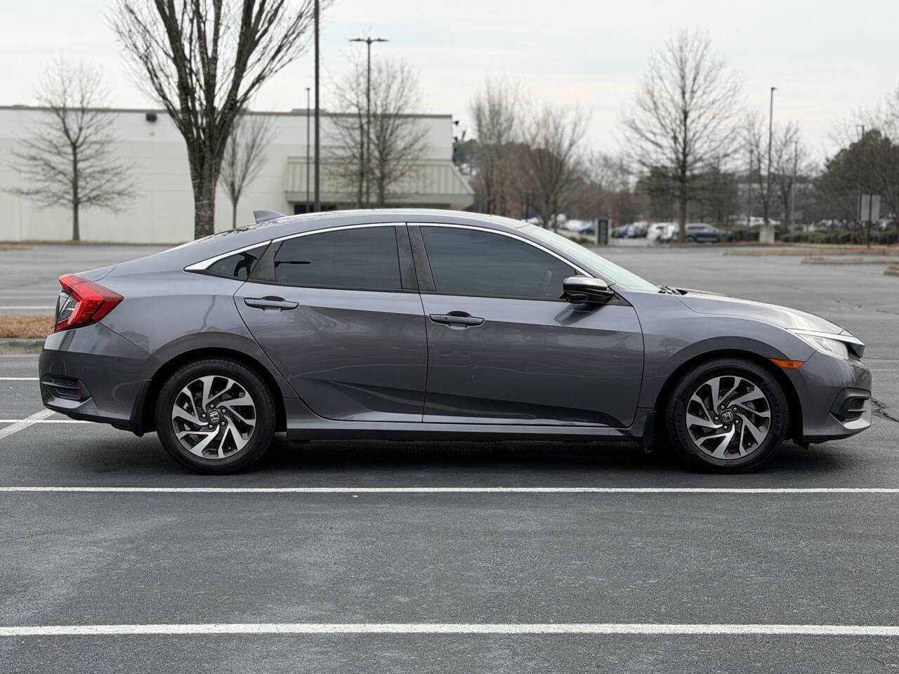 Used 2017 Honda Civic EX image 10