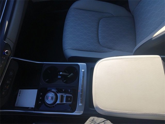 New 2026 Kia Carnival EX image 21