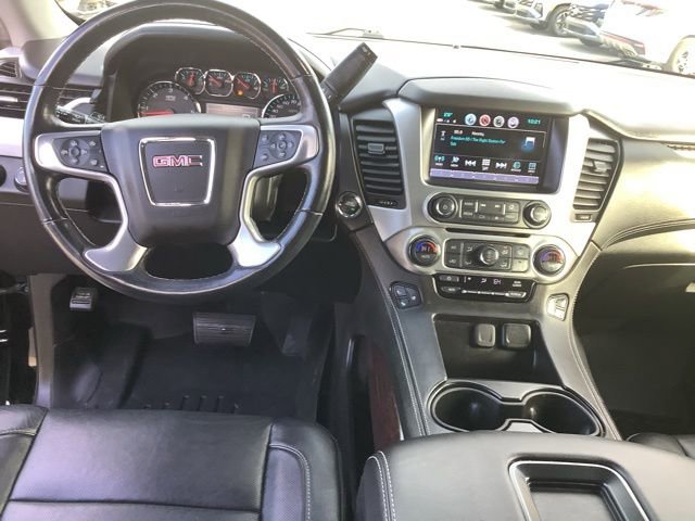 Used 2019 GMC Yukon SLT w/ Graphite Edition image 11
