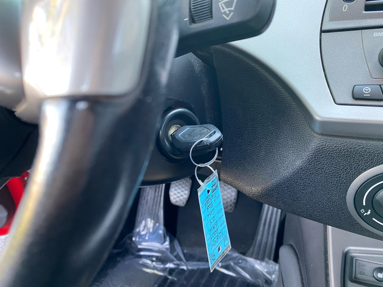 Used 2004 BMW Z4 2.5i image 34