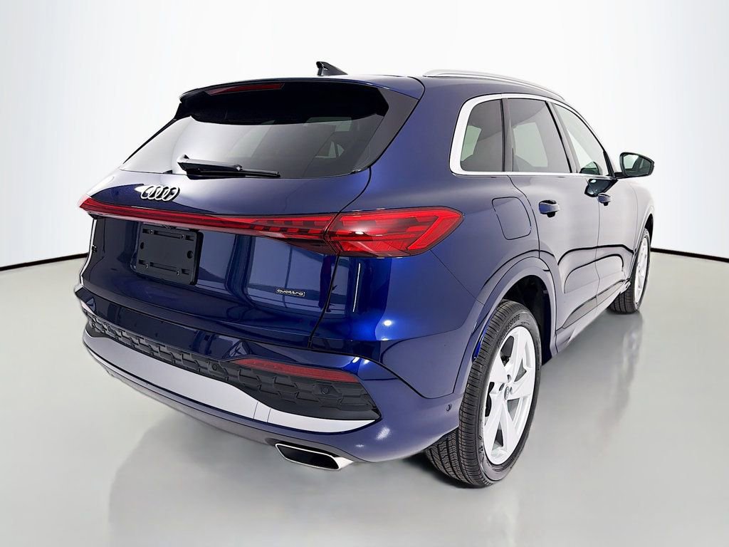 Used 2025 Audi Q5 Premium Plus w/ Premium Plus image 7