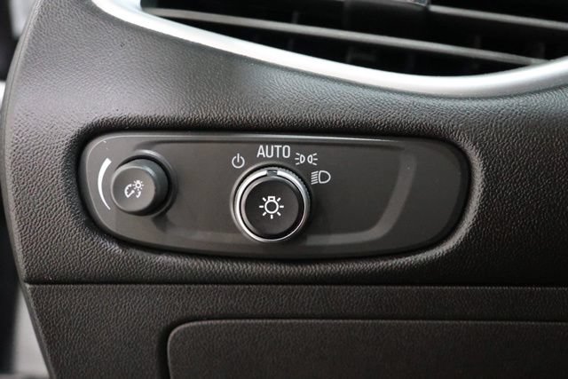 Used 2025 Chevrolet Malibu LT FWD image 18