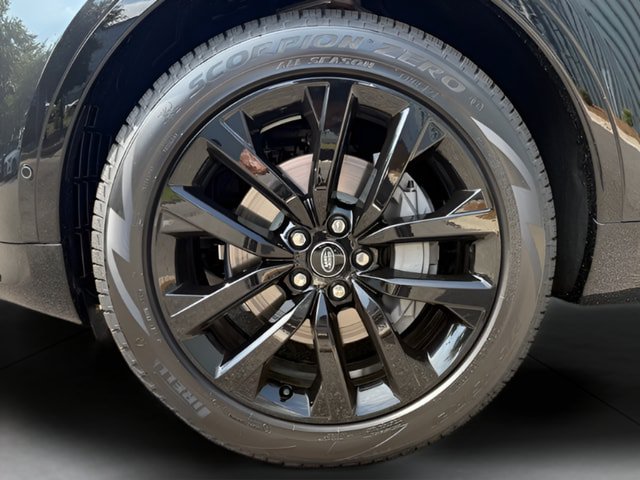 New 2026 Land Rover Discovery Dynamic SE AWD/4WD image 32