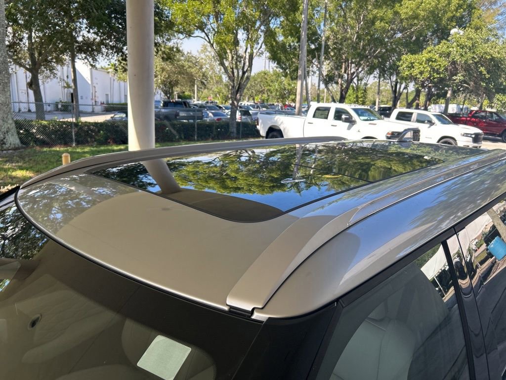 New 2025 Mitsubishi Outlander AWD image 17