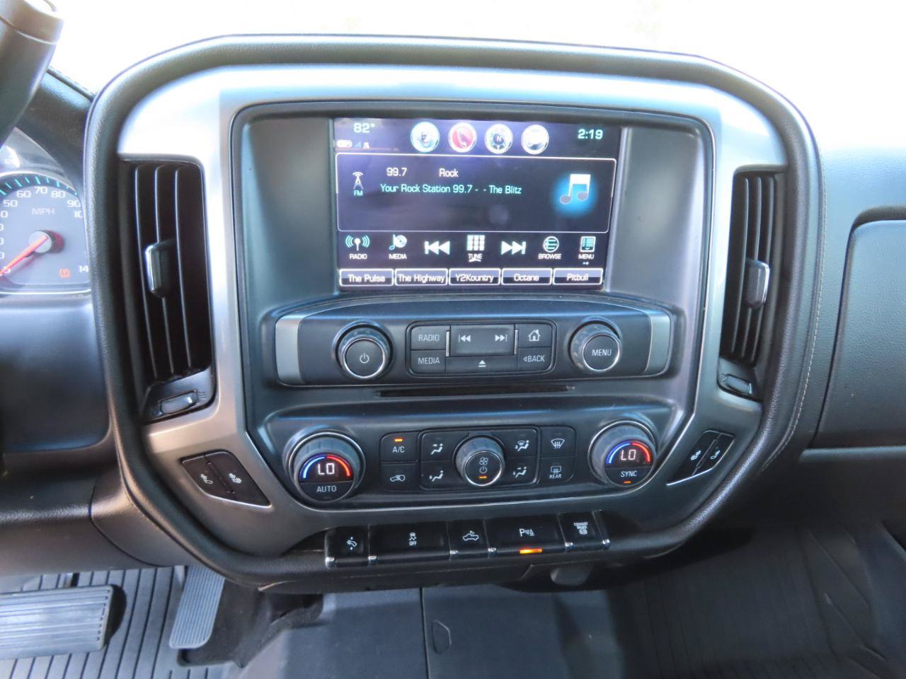 Used 2019 Chevrolet Silverado 2500 LTZ w/ Duramax Plus Package AWD/4WD image 39