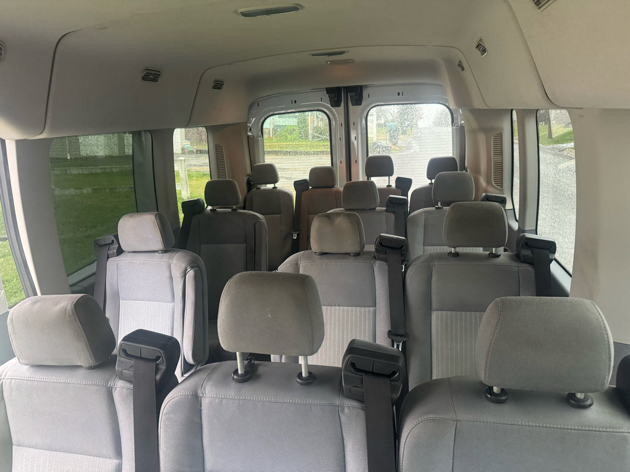 Used 2017 Ford Transit 350 XLT RWD image 8