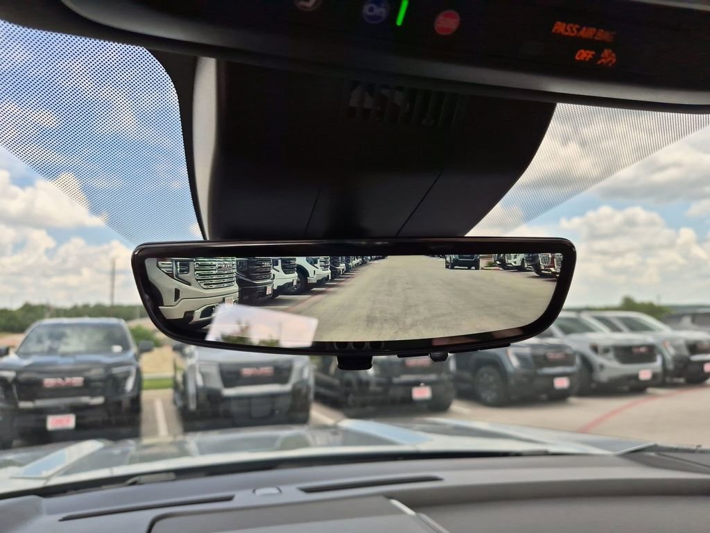 New 2026 GMC Yukon XL AT4 Ultimate AWD/4WD image 29