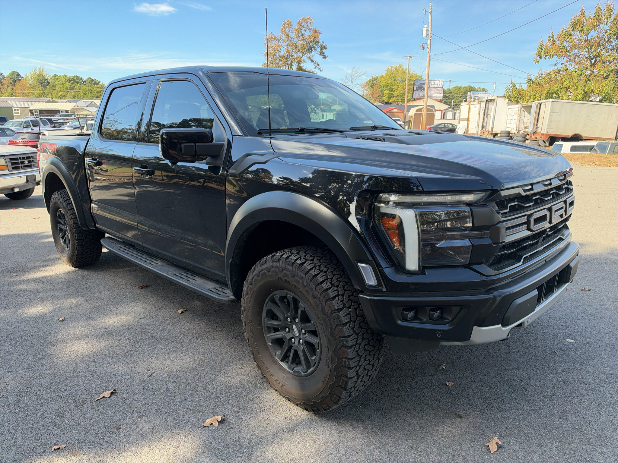 Used 2025 Ford F150 Raptor AWD/4WD image 1