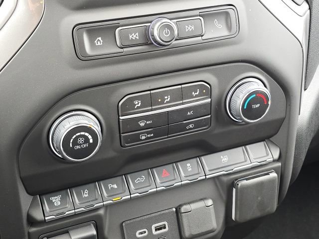 Used 2025 Chevrolet Silverado 2500 Custom w/ Custom Value Package image 32