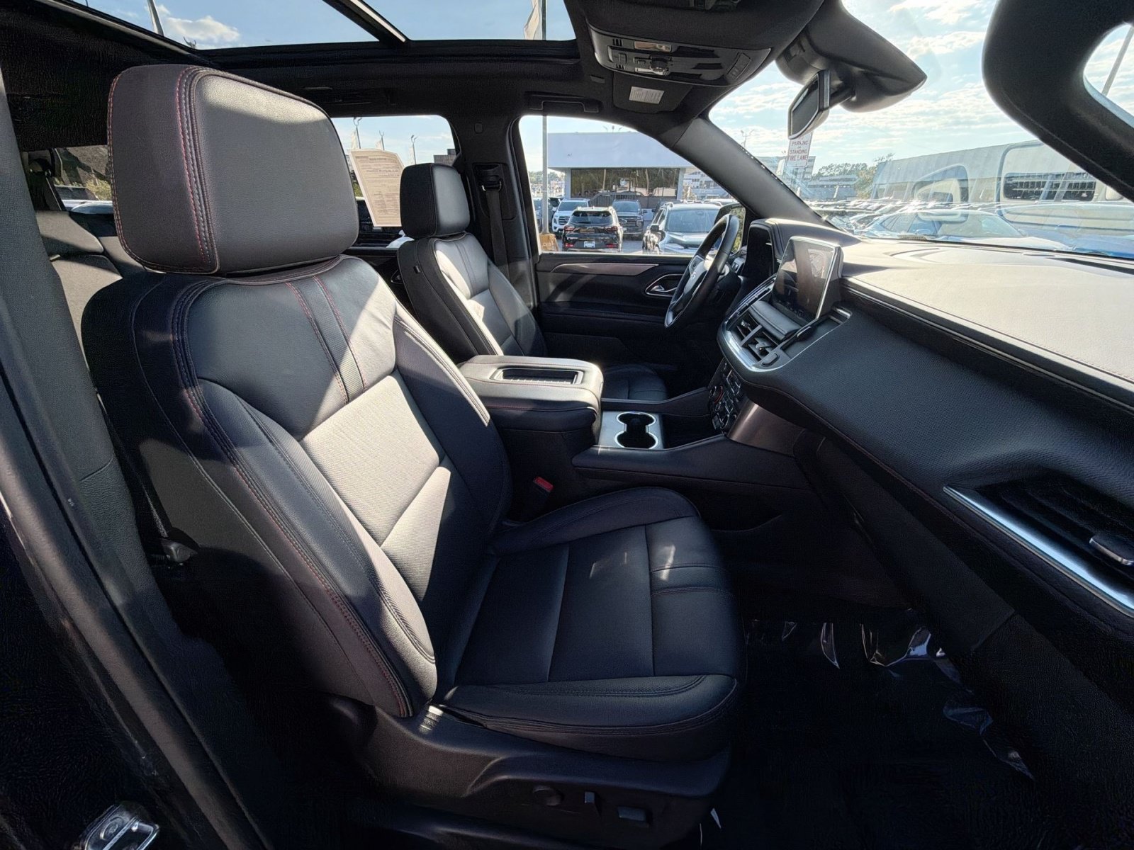 Used 2023 Chevrolet Tahoe RST w/ Luxury Package AWD/4WD image 28