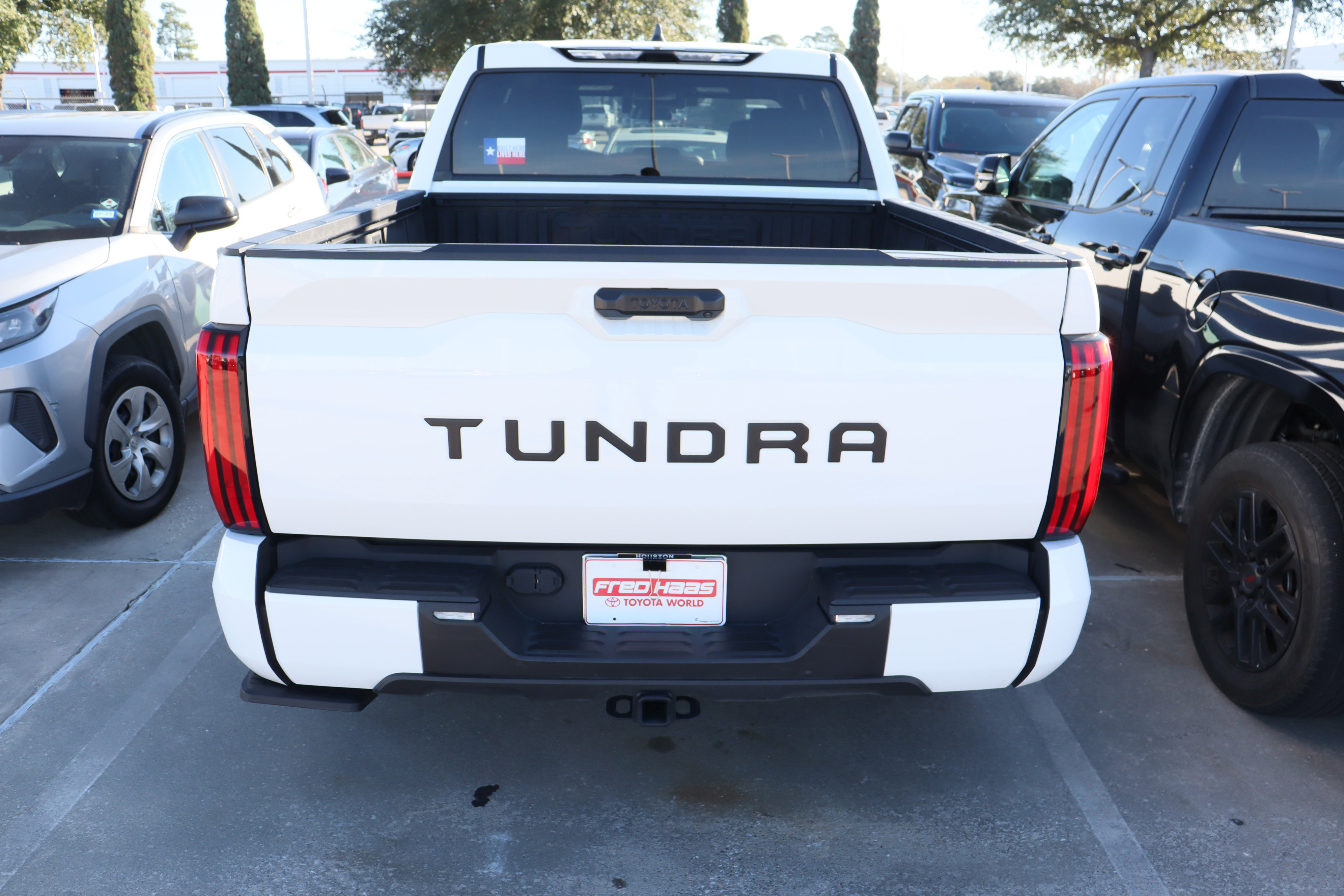 Used 2025 Toyota Tundra SR5 image 10
