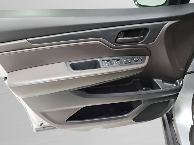 Used 2019 Honda Odyssey LX image 23