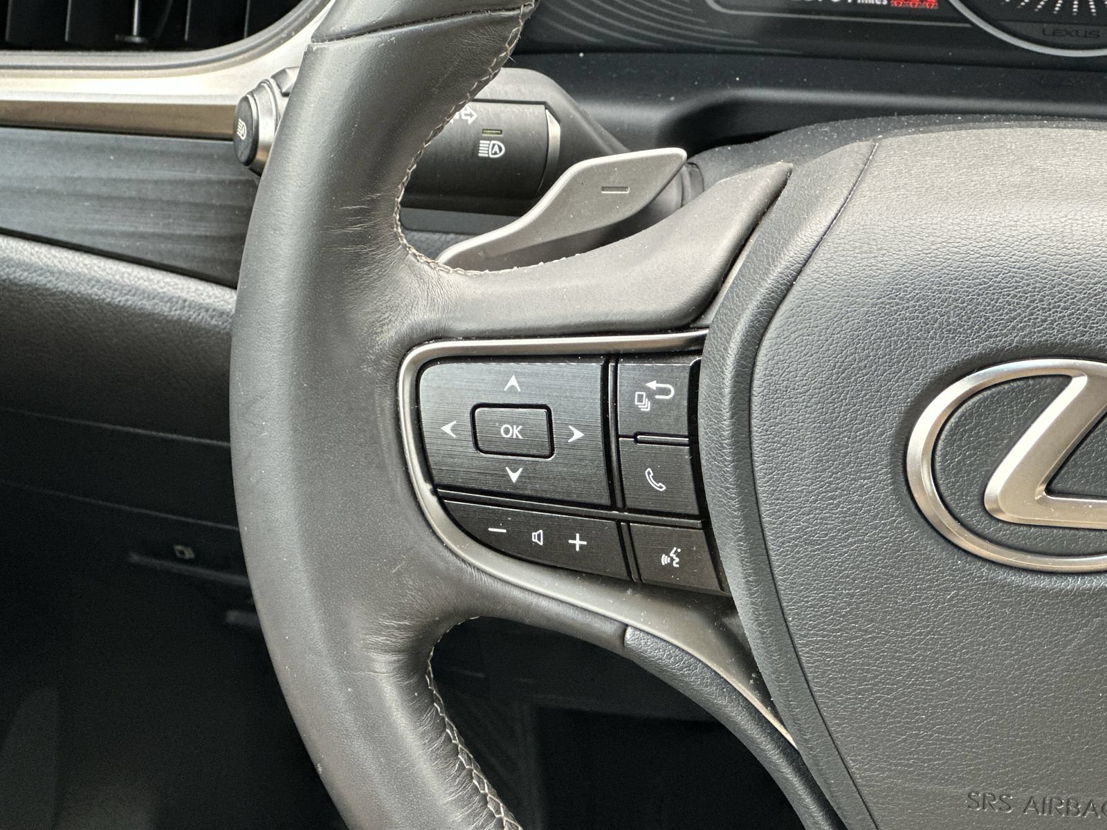 Used 2019 Lexus ES 350 w/ Accessory Package 2 FWD image 20
