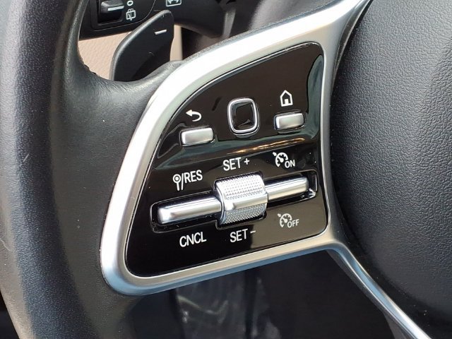 Certified 2021 Mercedes-Benz GLC 300 4MATIC image 9