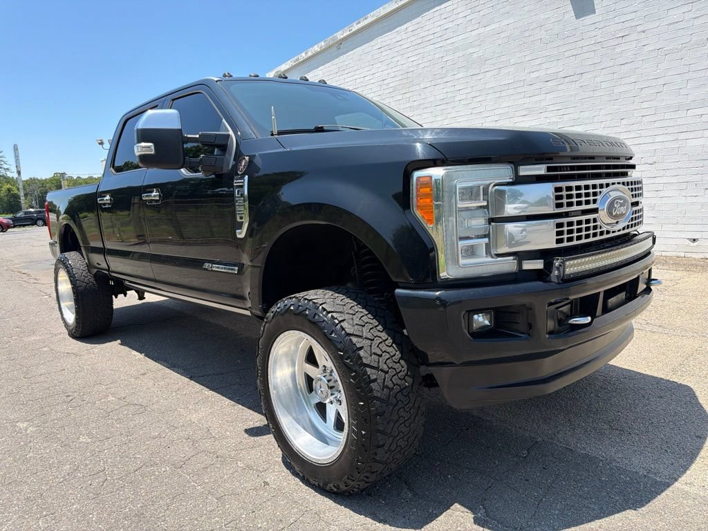 Used 2017 Ford F350 Platinum w/ Platinum Ultimate Package AWD/4WD image 8