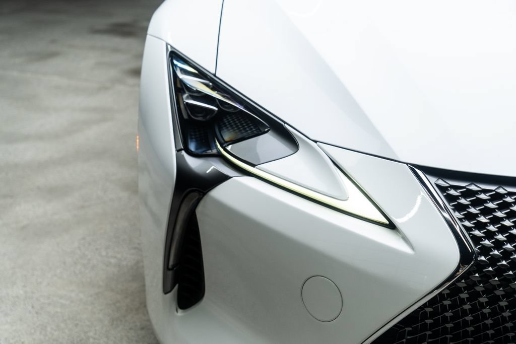 Used 2018 Lexus LC 500 Coupe w/ Touring Package RWD image 6