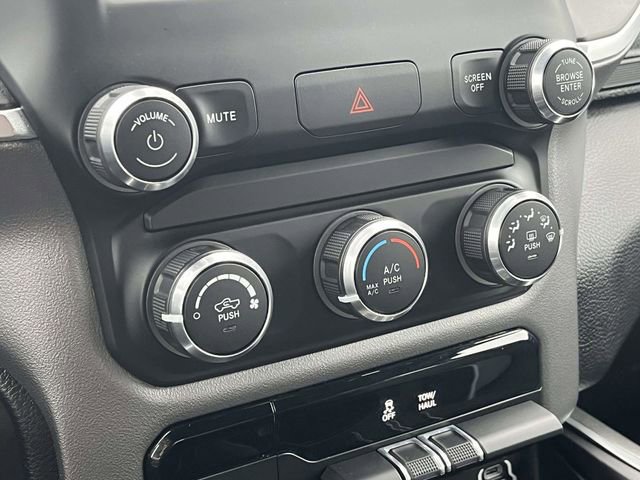 Used 2019 RAM 1500 Big Horn image 30