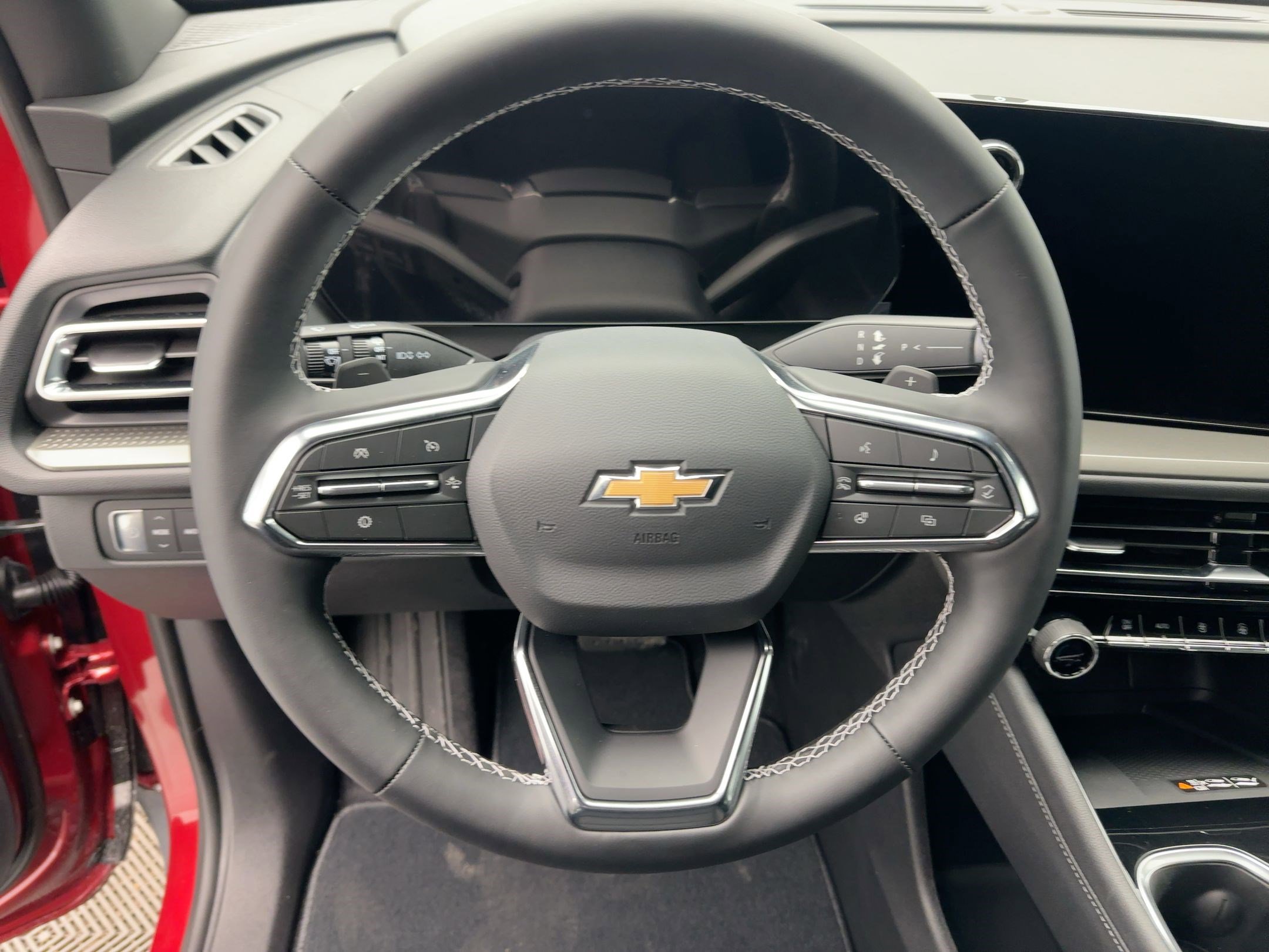 New 2026 Chevrolet Traverse LT w/ Sun and Wheel Package image 17