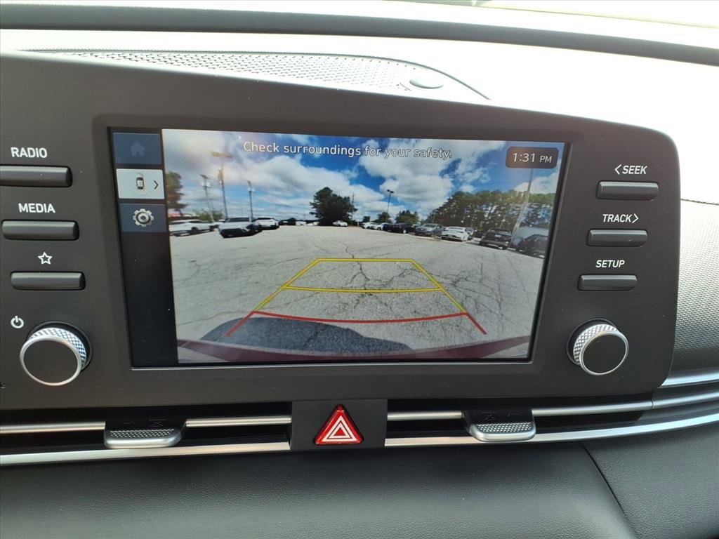 New 2025 Hyundai Elantra SE FWD image 10