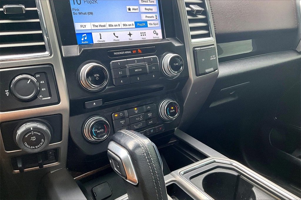 Used 2016 Ford F150 Platinum w/ Equipment Group 701A Luxury image 16