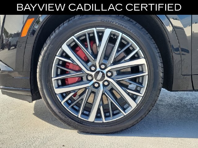 Certified 2024 Cadillac XT6 Sport w/ Technology Package AWD/4WD image 11