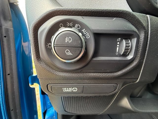 Certified 2024 Jeep Gladiator Sport AWD/4WD image 14
