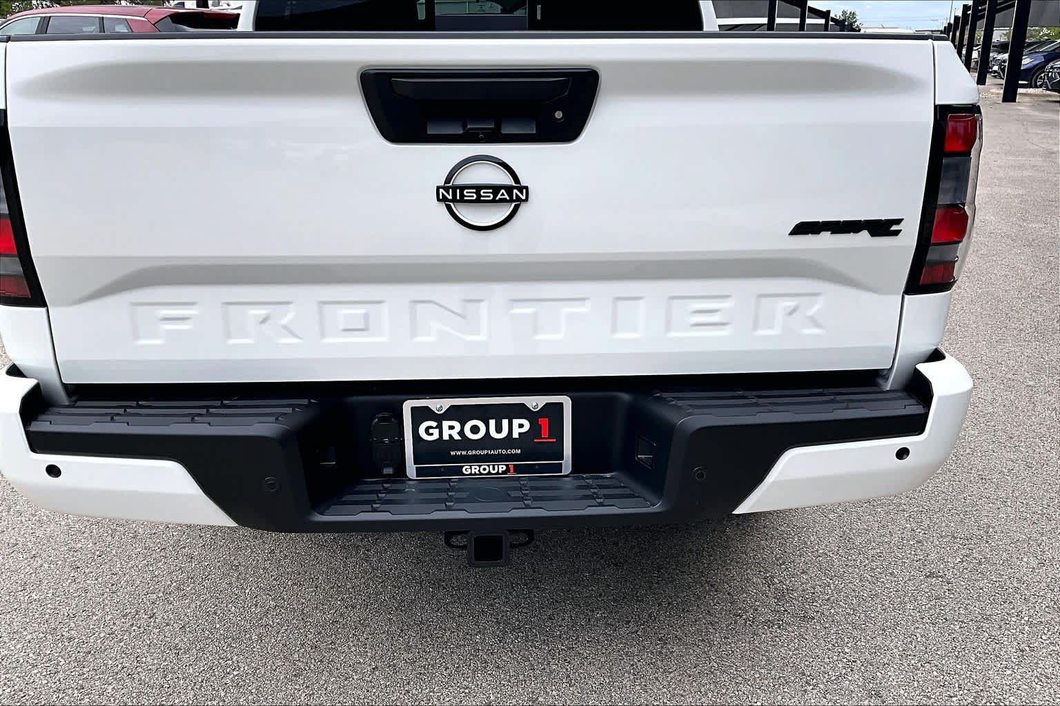 New 2027 Nissan Frontier SV RWD image 8