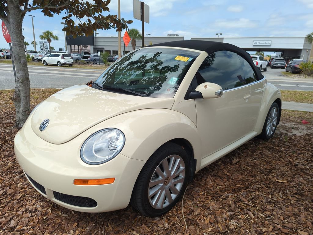 Used 2008 Volkswagen Beetle SE image 5