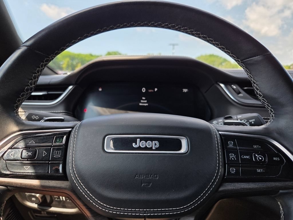 Used 2022 Jeep Grand Cherokee L Overland AWD/4WD image 40