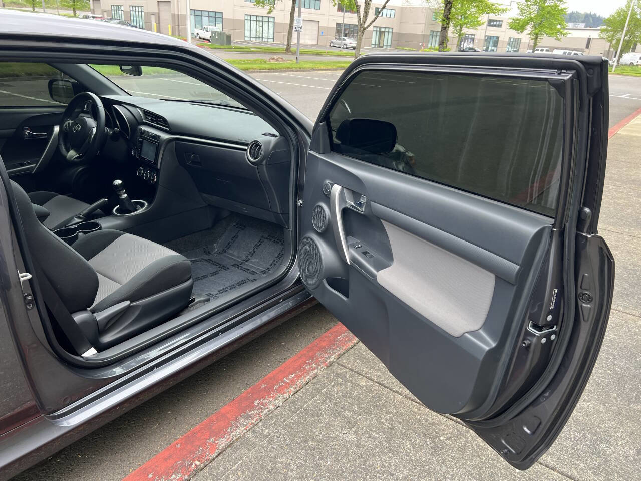 Used 2016 Scion tC FWD image 11