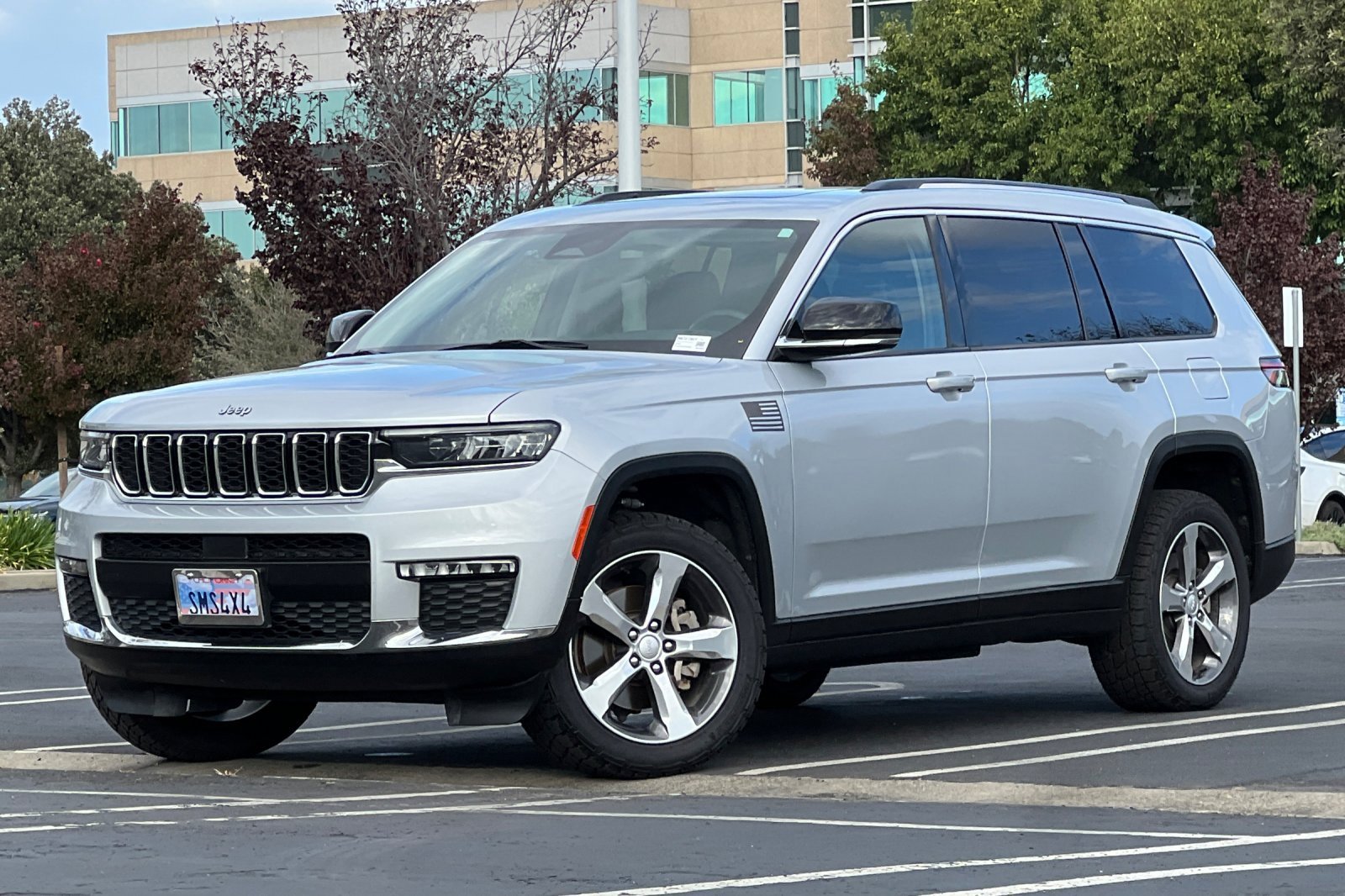 Used 2021 Jeep Grand Cherokee L Limited image 8