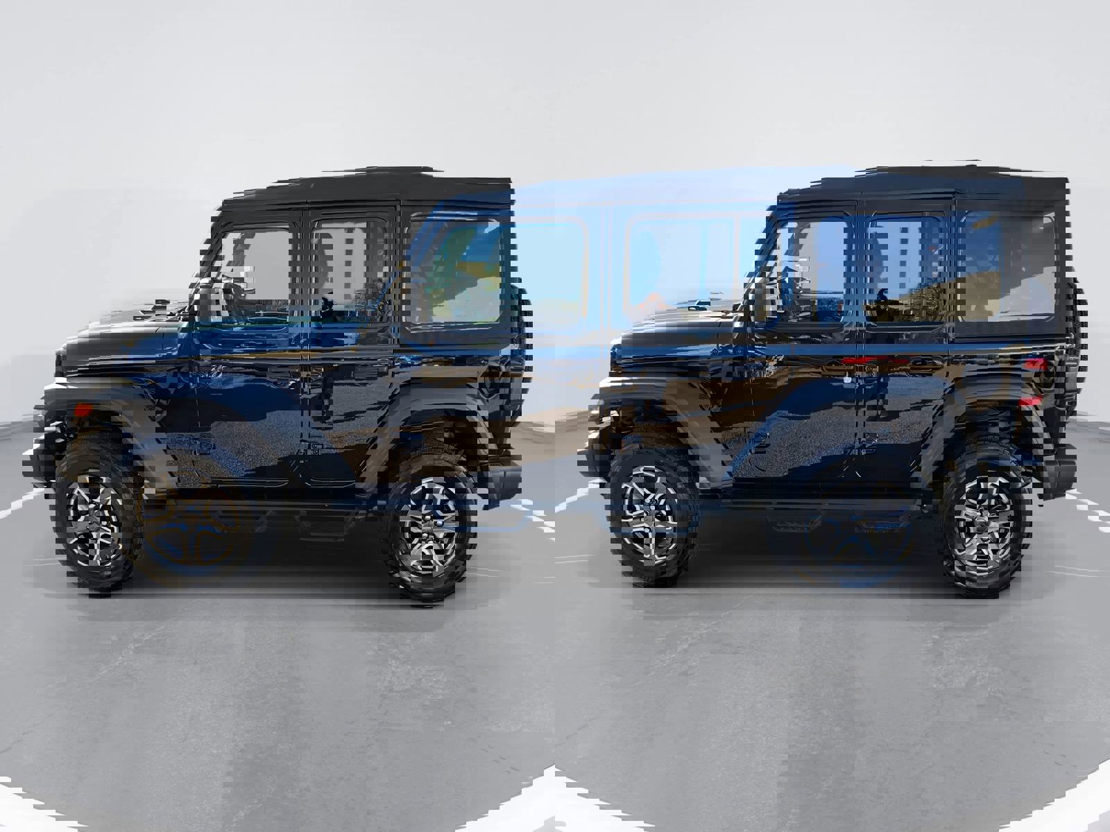 Used 2022 Jeep Wrangler Sport S image 8