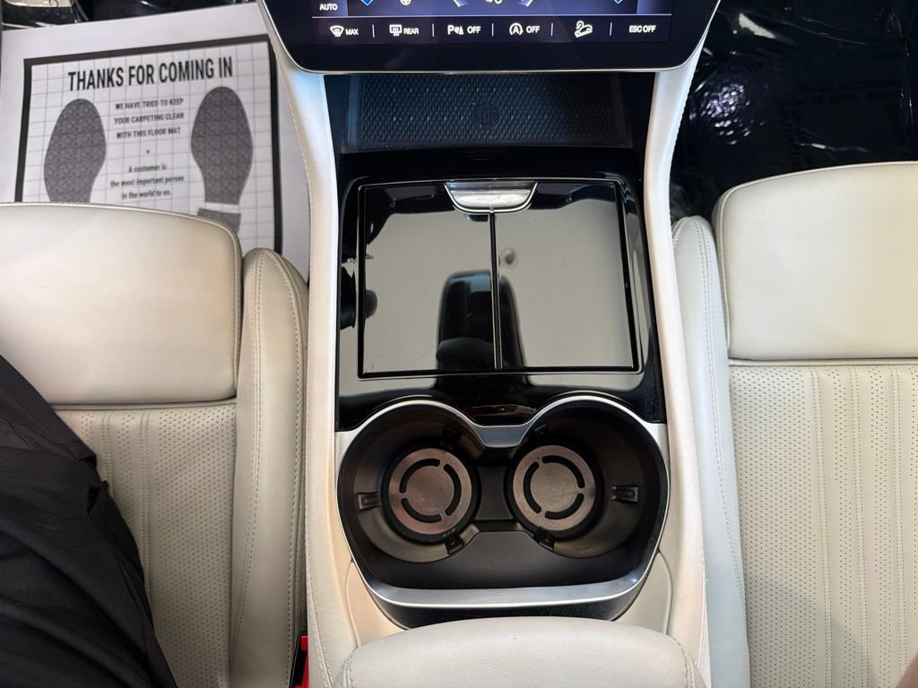 Certified 2023 Maserati Grecale Modena AWD/4WD image 25