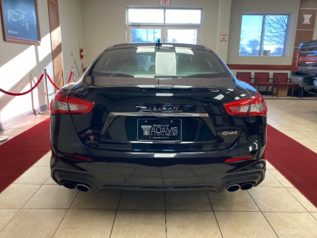 Used 2019 Maserati Ghibli S GranSport RWD image 2