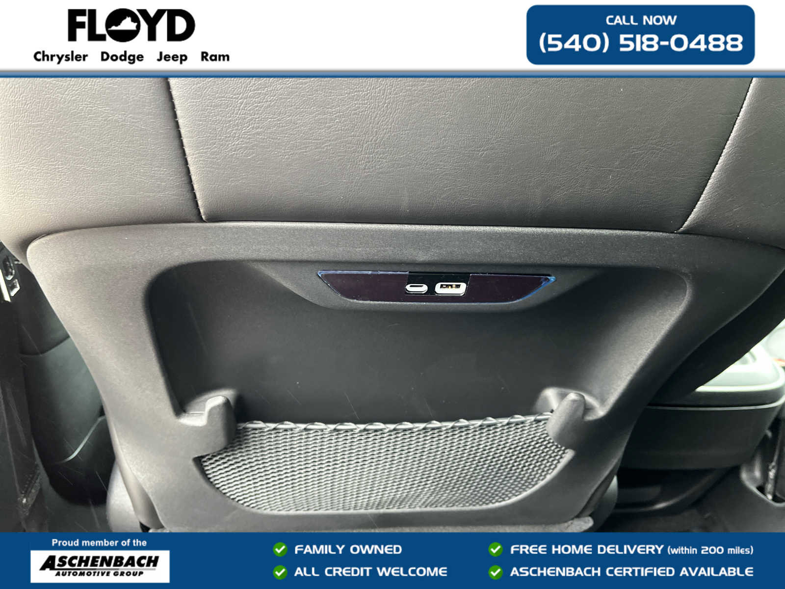 New 2027 Chrysler Pacifica Select AWD/4WD image 21