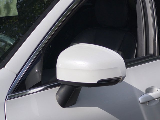 Used 2022 Volvo XC60 B5 Inscription w/ Advanced Package FWD image 15