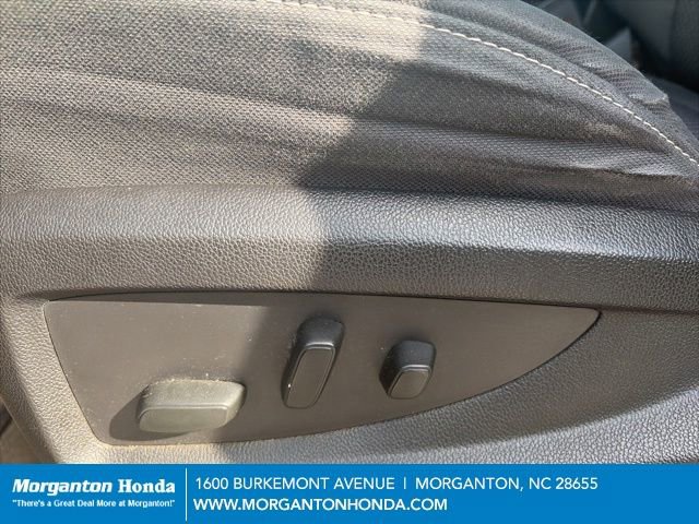 Used 2017 Chevrolet Silverado 1500 LT w/ All Star Edition AWD/4WD image 14
