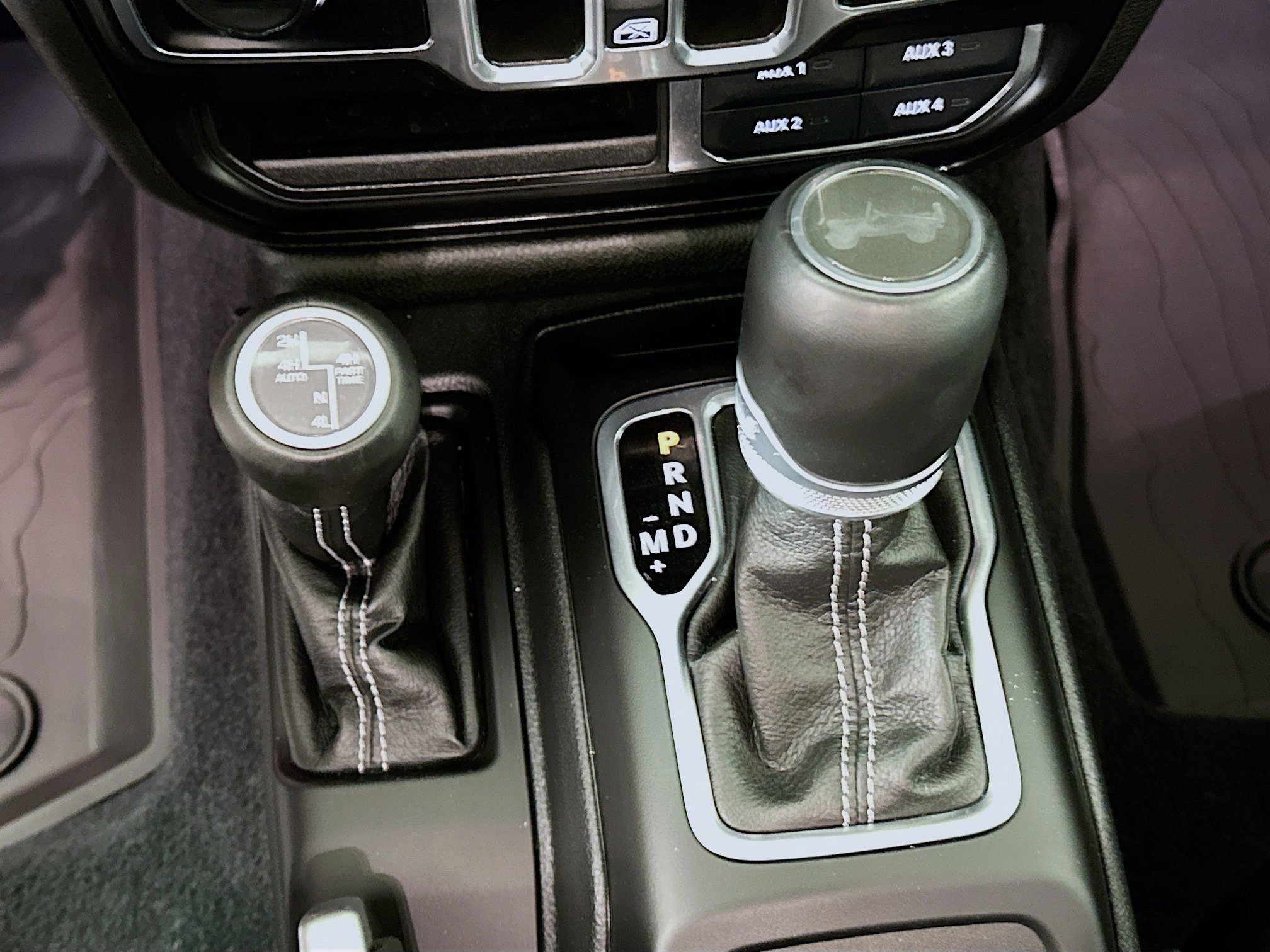 Used 2023 Jeep Wrangler Sahara w/ Cold Weather Group image 25