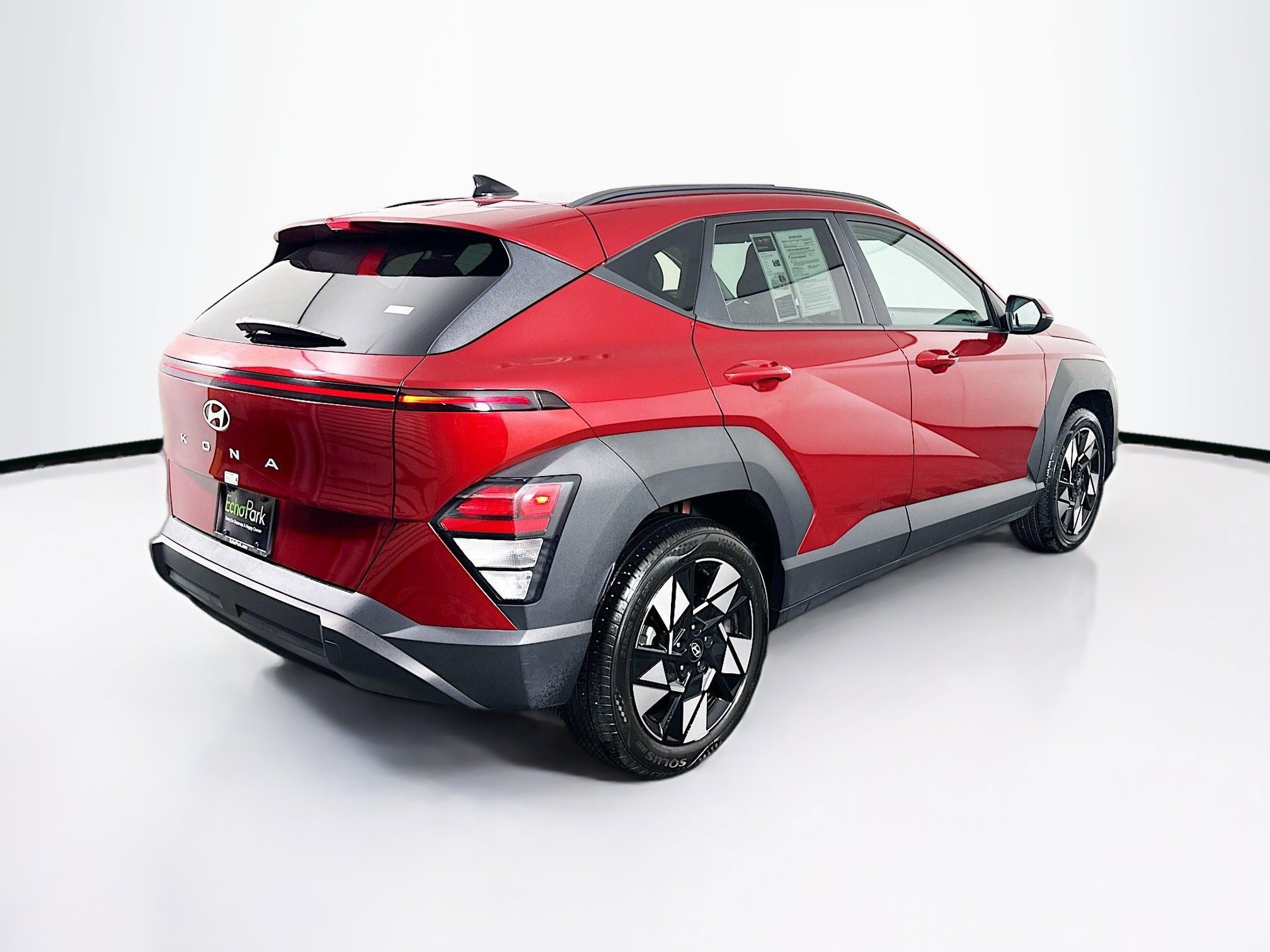 Used 2024 Hyundai Kona SEL image 9