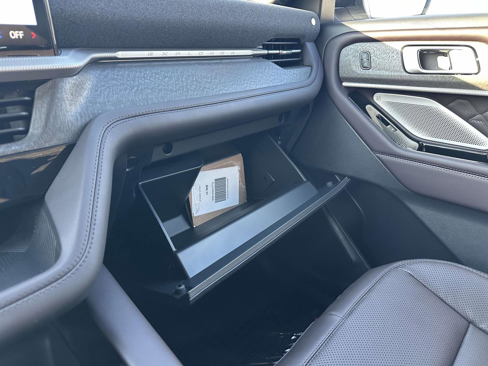 New 2026 Ford Explorer Platinum w/ LUX Leather Package image 17