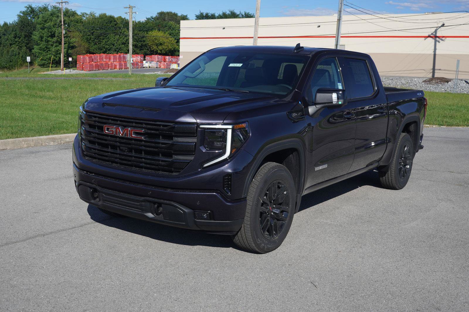 New 2026 GMC Sierra 1500 Elevation w/ Elevation Premium Package image 9