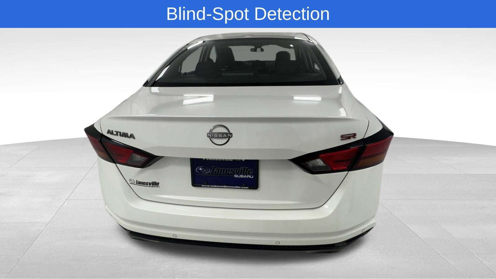 Used 2024 Nissan Altima 2.5 SR FWD image 4