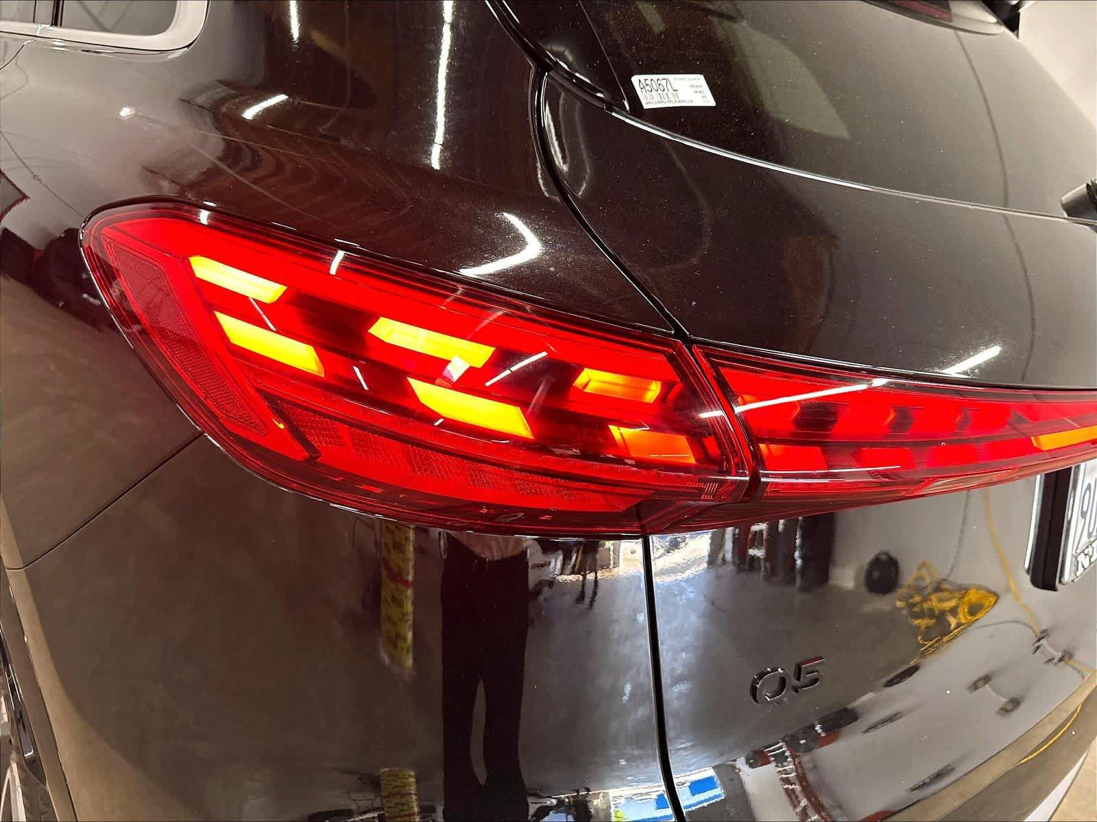 Certified 2025 Audi Q5 Premium w/ Convenience Package AWD/4WD image 31