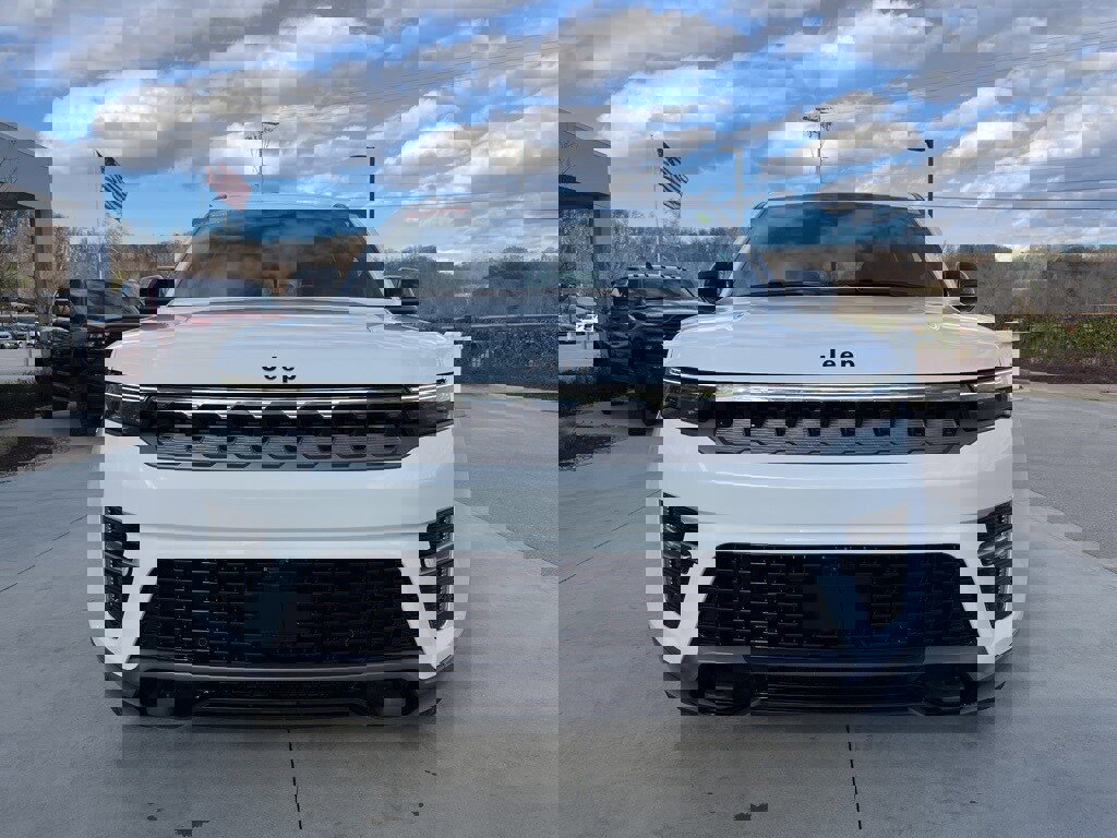 New 2026 Jeep Grand Wagoneer L Limited image 36