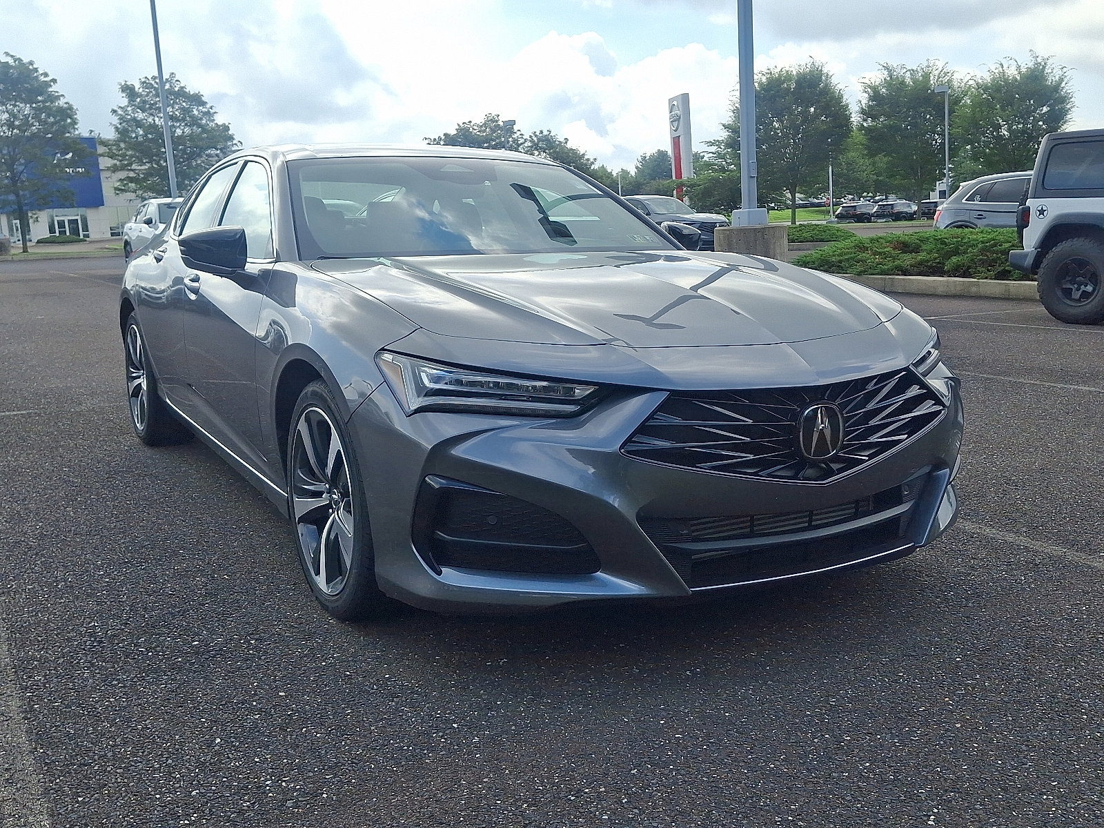 New 2025 Acura TLX w/ Technology Package FWD image 2