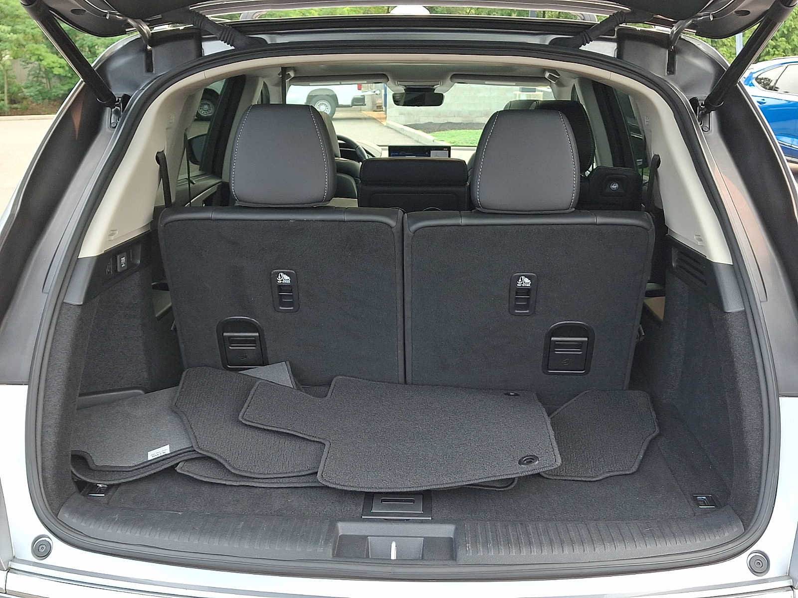 Certified 2024 Acura MDX SH-AWD w/ Technology Package image 27