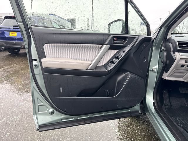 Used 2017 Subaru Forester 2.5i w/ Alloy Wheel Package image 17